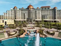 Universal Helios Grand Hotel - 4-Star