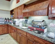 Comfort Suites University Drive - Morgenmad