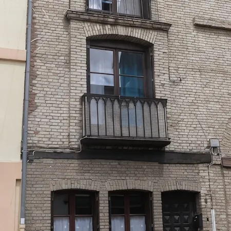 Atypical fisherman's house for 6 person and a baby