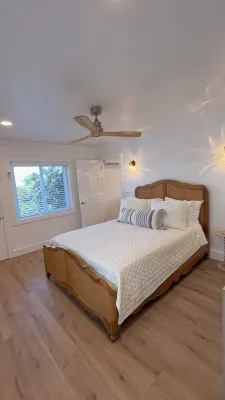 Generator, Golf cart avail., 2 BR beach villa in Treasure, WiFi, washer & dryer Các khách sạn ở 