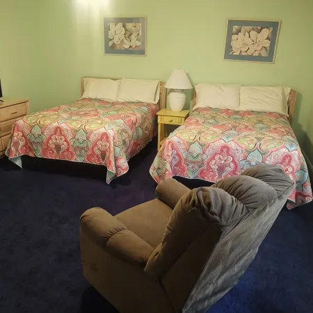 Extra large first floor condo with indoor & outdoor pools, close to the beach.