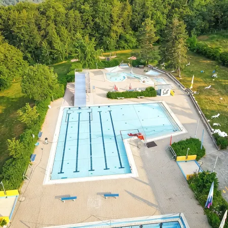 Friendly, Wheelchair-Accessible Vacation Rental in Lengfurt: the Berger Family
