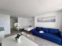 Apartamentos Eurhostal 3000 - Homestays