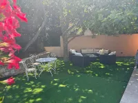 Aux Issambres: Villa for 10 People, Swimming Pool, Bowling Green and Beautiful Sea View