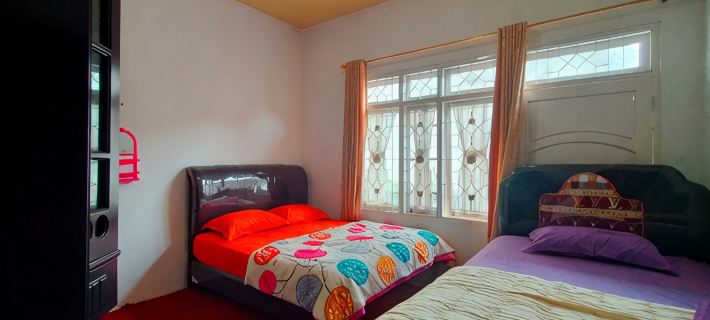 Iren's Homestay Hotels in Bukittinggi