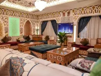 Grand Plaza Badr Al Maqam Отели рядом с достопримечательностью «Старая Чаршия»