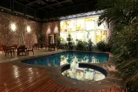 Exe Alameda Reforma - مسبح