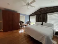 Florida Beachfront Bliss just steps from the Sand - 3 stjerner