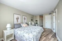Beautiful one bedroom condo in Marco Island with so much to offer! - 2-Star