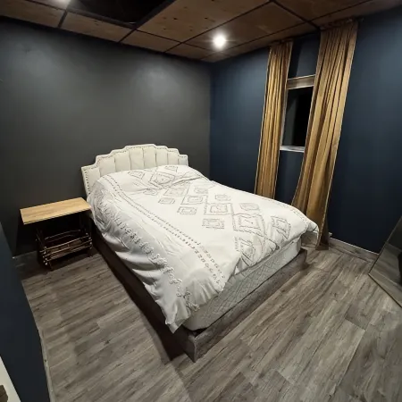 Cozy/private 1 bedroom upstairs apartment downtown Winifred MT!