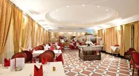 River Palace Hotel - breakfast