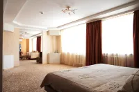 Горизонт - С бассейном