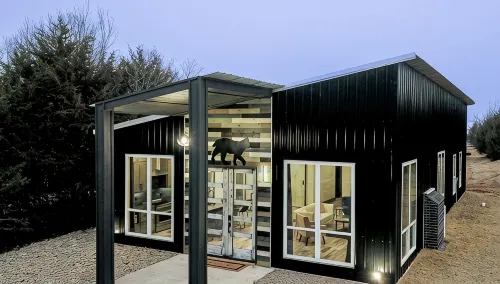South of Norman, Cougar Cabin with Air Hockey, Fireplace