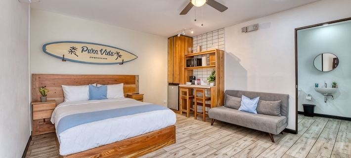 Large New 1bd/1ba Apartment Steps to Beach w/AC Hotels in Jacó