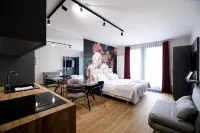 Aparthotel Inspire Miodova Residence - balcony