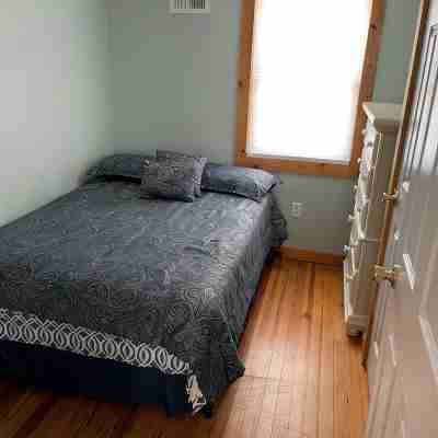 Cozy Beach Rental Rooms