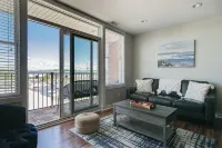 Luxury Waterfront Condo - 4-Star