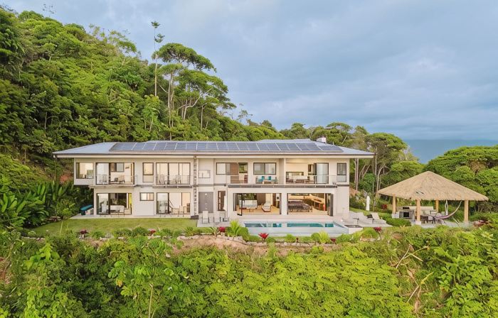Casa Montaña - Majestic Ocean Views at Dominical Hills