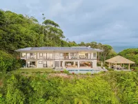 Casa Montaña - Majestic Ocean Views at Dominical Hills Hôtels à : Savegre de Aguirre