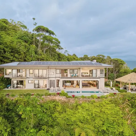 Casa Montaña - Majestic Ocean Views at Dominical Hills