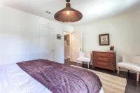 The Wilson House - Central Waco - Boutique