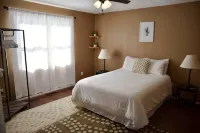 Cozy Spot In Downtown Branson, Close to Everything