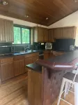 The Sequim Tree House is a spacious one bedroom with a bonus room for more guest - 4つ星