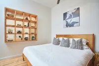 Charming European-style Studio in the Historic Orenge Building, Downtown Durham. - Apartments