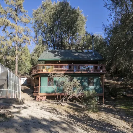 Idy Hideaway: Picturesque Mountain Cabin in Perfect Location