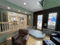 Luxury Charm with Adirondack Living! Unique Home! - Boutique