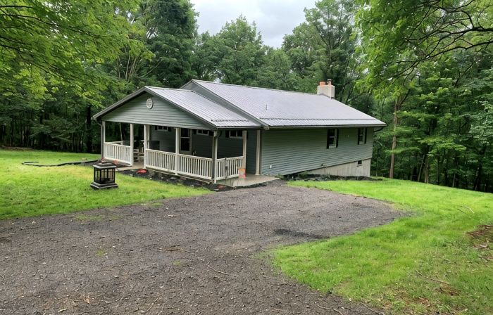 Cottage in the Woods