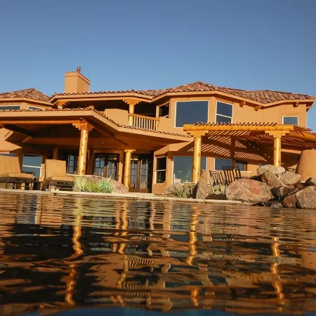 KOKOPELLI HOUSE-Enchanting/Luxurious Desert Southwestern Home w/Panoramic views!