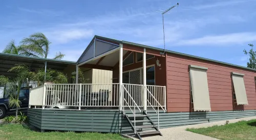 Tasman Holiday Parks - Lake Mulwala - parking