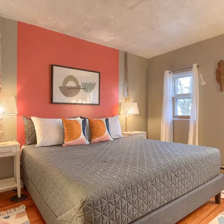 Wowza! Hot Tub, Theater Room + Stock Tank Pool 15 Minutes To Hershey Attractions