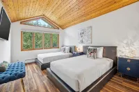 Ski in/Ski out Luxury Penthouse Condo, Hot Tub,  Walk to Village in Beaver Creek - Aamiainen