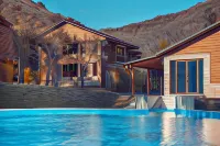 Apricot Aghveran Resort - Pools