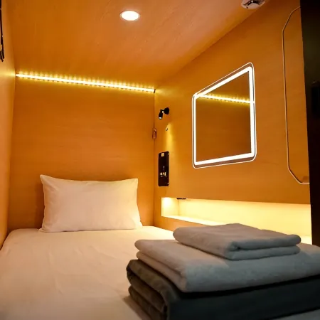 OWNLY CAPSULE HOTEL
