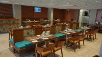 Purple Beds by Vits - Dwarkesh, Surat - Morgenmad