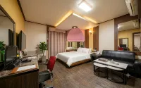 HUB MOTEL - 2-Star
