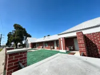 Ballarat Motel - Motel