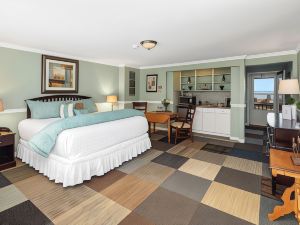 Nantasket Beach Hotel