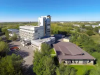Cosmonaut Hotels near Monument Kasym Amanzholov