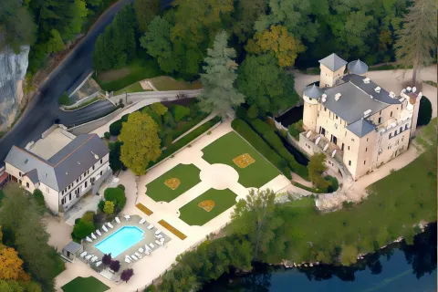Demeures et Château de La Caze