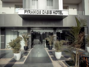 ピラミッド オアシス ホテル