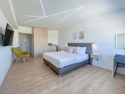 Phaedrus Living: Plateia Suite Brillante Hotels near Lapidary Museum, Nicosia