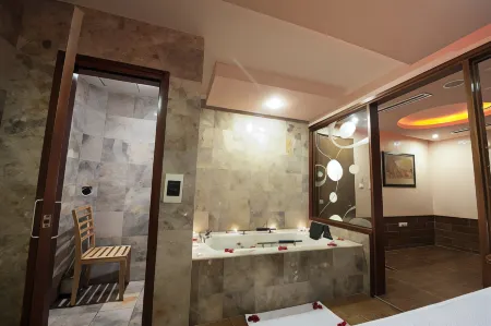 Khách sạn Mường Thanh Xa La Hà Nội