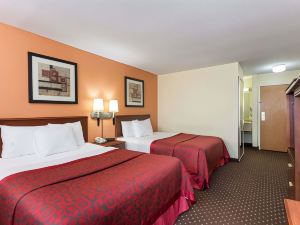 Days Inn & Suites by Wyndham Bloomington/Normal IL