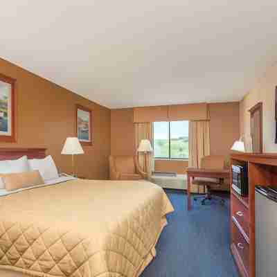 Ramada Limited Catlettsburg/Ashland Rooms