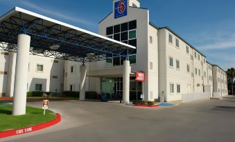 Motel 6 Brownsville, TX
