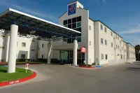 Motel 6 Brownsville, TX